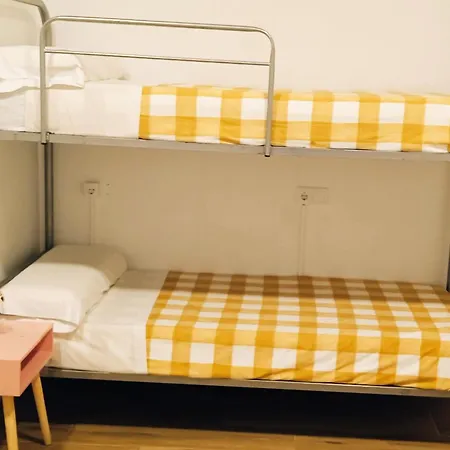 Costa-luz Bejar 28-30 Hostel Huelva